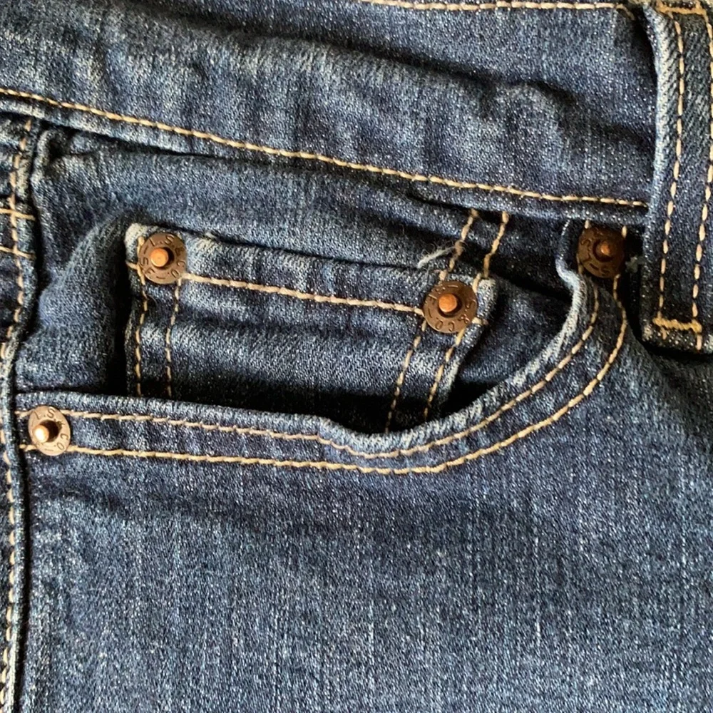 ~Levi’s~ Vintage Too Superlow 524 Skinny Jeans